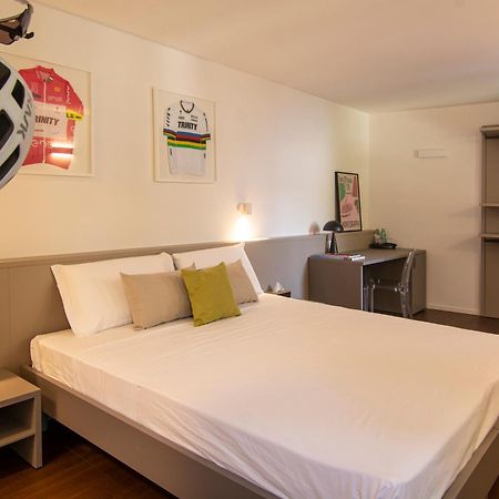 Bassano Club House Bed and Breakfast Bassano del Grappa Buitenkant foto